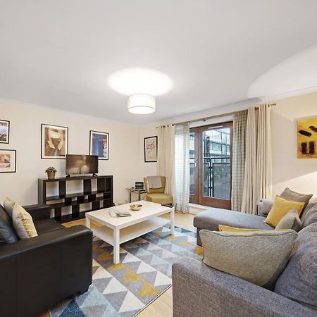 2 Bed Chic Apartment Near Shoreditch & Liverpool St Free Wifi & Parking By City Stay Aparts ロンドン エクステリア 写真