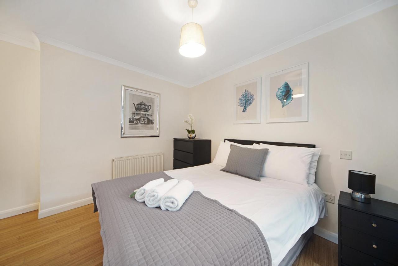 2 Bed Chic Apartment Near Shoreditch & Liverpool St Free Wifi & Parking By City Stay Aparts ロンドン エクステリア 写真